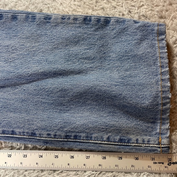 Levi's 501 Original Straight Button Fly Jeans Light Wash Denim Mens Size 40x32 - Picture 7 of 11